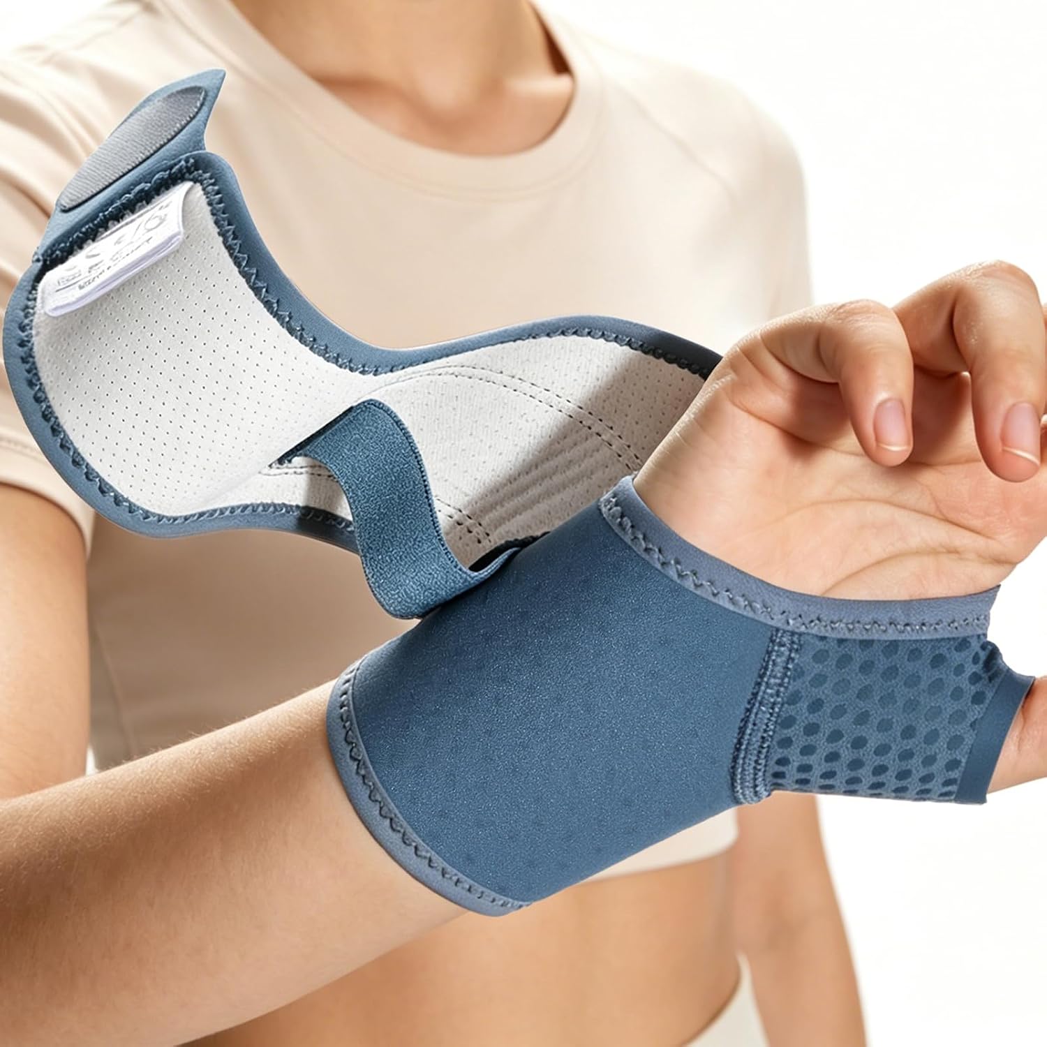 Soft-Touch Wrist Brace, Breathable Compression Support with Adjustable Fit for Everyday Activities